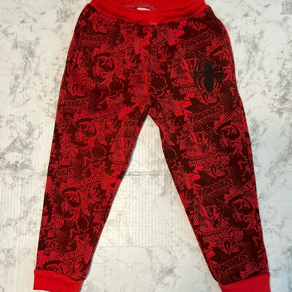 Boys‎ Marvel Ultimate Spiderman Joggers/Sweatpants Size 4 Red/Black